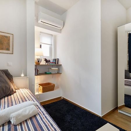 Chloe Boutique Apartments Plaka Афины Экстерьер фото
